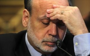 FED Başkanı Bernanke'yi oldukça zor günler bekliyor. 